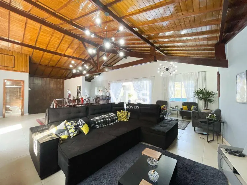 Casa de Condomínio com 4 quartos à venda, 500m2 em Barra do Imbuí, Teresopolis - RJ - imagem 5 Foto 5 de Casa de Condomínio com 4 quartos à venda, 500m2 em Barra do Imbuí, Teresopolis - RJ