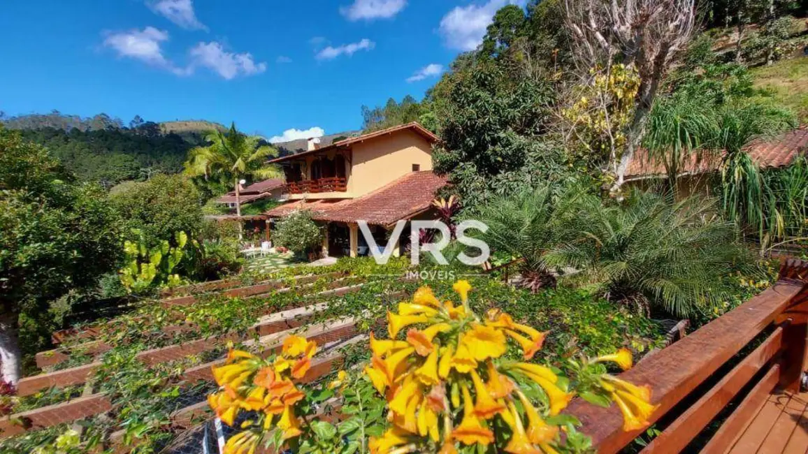 Foto 2 de Casa com 5 quartos à venda, 3210m2 em Albuquerque, Teresopolis - RJ