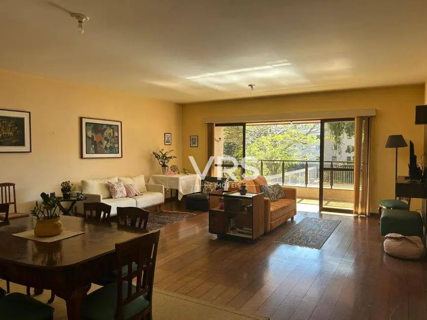 Foto 1 de Apartamento com 4 quartos à venda e para alugar, 220m2 em Agriões, Teresopolis - RJ