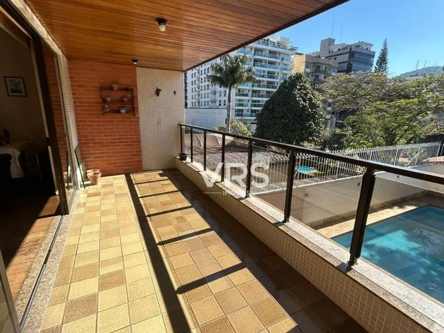 Foto 4 de Apartamento com 4 quartos à venda, 220m2 em Agriões, Teresopolis - RJ