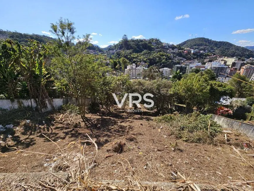 Foto 3 de Terreno / Lote à venda, 681m2 em Agriões, Teresopolis - RJ