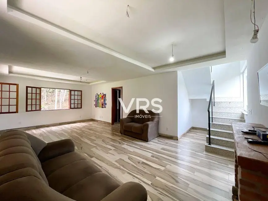 Foto 9 de Casa de Condomínio com 4 quartos à venda, 2355m2 em Três Córregos, Teresopolis - RJ
