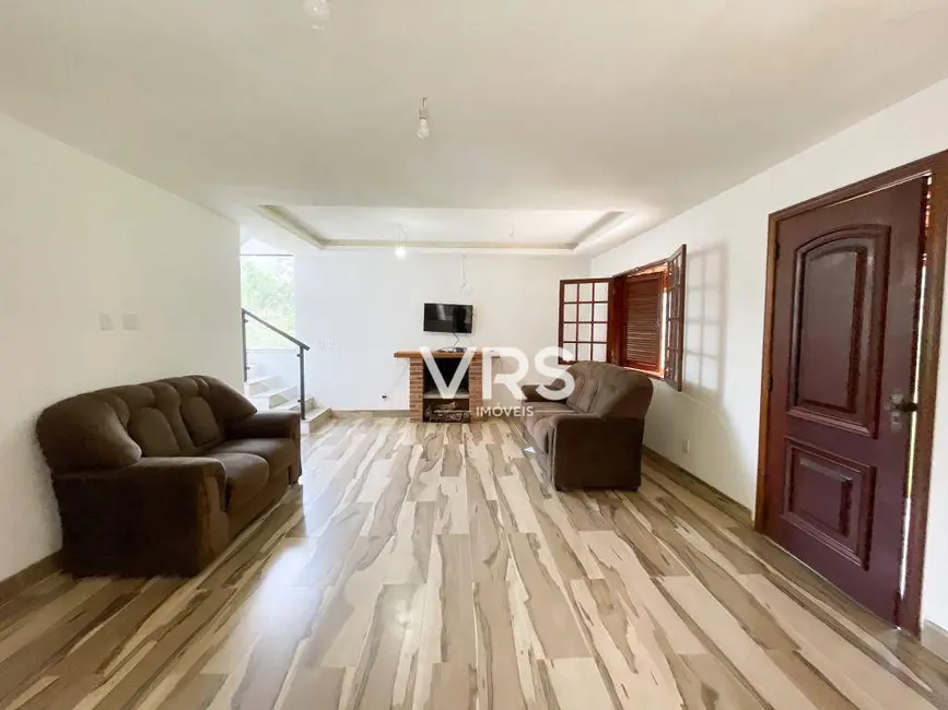 Foto 8 de Casa de Condomínio com 4 quartos à venda, 2355m2 em Três Córregos, Teresopolis - RJ