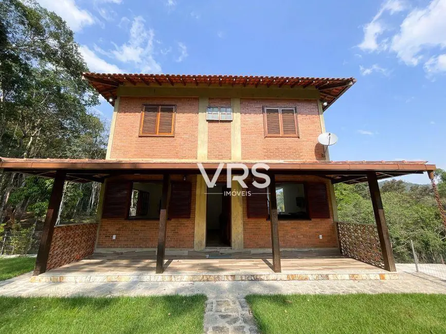 Foto 3 de Casa de Condomínio com 4 quartos à venda, 2355m2 em Três Córregos, Teresopolis - RJ