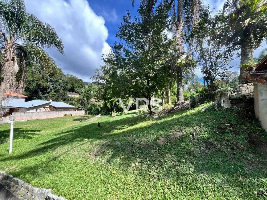 Foto 2 de Terreno / Lote à venda, 422m2 em Posse, Teresopolis - RJ
