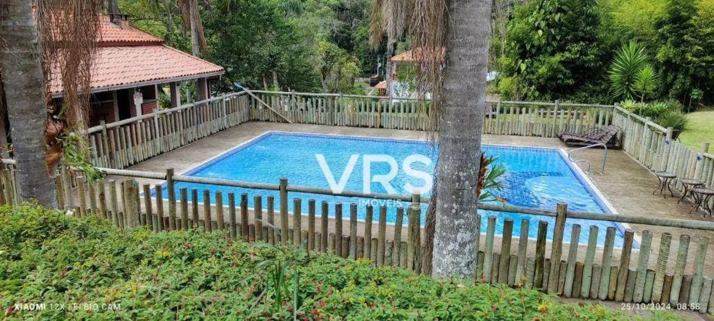 Foto 2 de Terreno / Lote à venda, 404m2 em Posse, Teresopolis - RJ