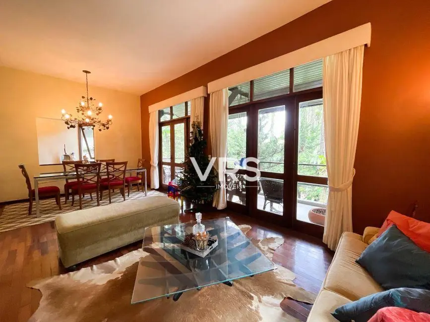 Foto 5 de Casa de Condomínio com 4 quartos à venda, 250m2 em Granja Guarani, Teresopolis - RJ