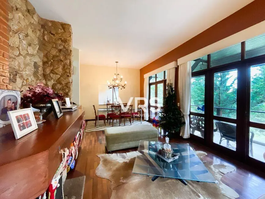 Foto 7 de Casa de Condomínio com 4 quartos à venda, 250m2 em Granja Guarani, Teresopolis - RJ