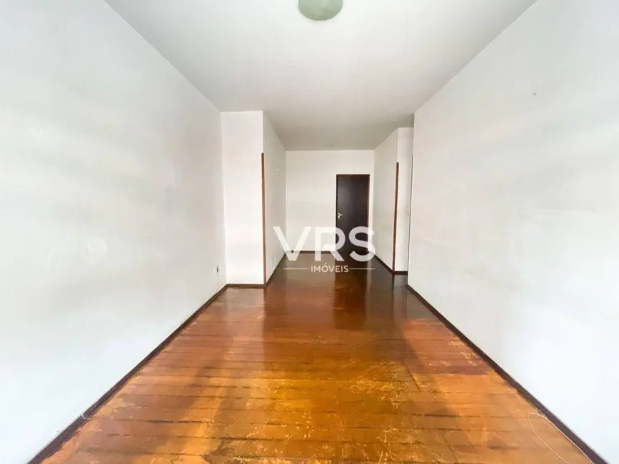 Foto 1 de Apartamento com 2 quartos à venda, 400m2 em Várzea, Teresopolis - RJ