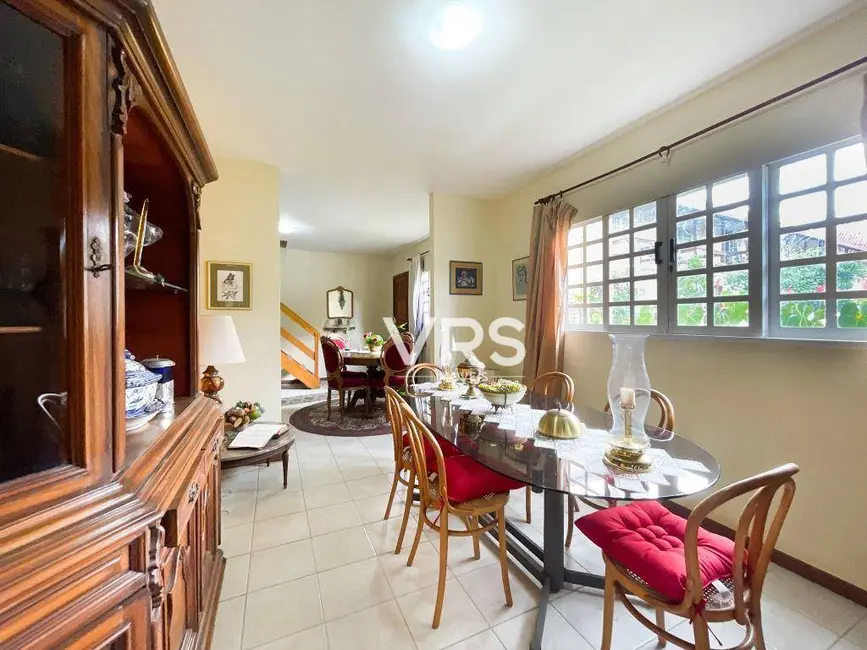 Foto 3 de Casa de Condomínio com 4 quartos à venda, 50m2 em Cascata Guarani, Teresopolis - RJ