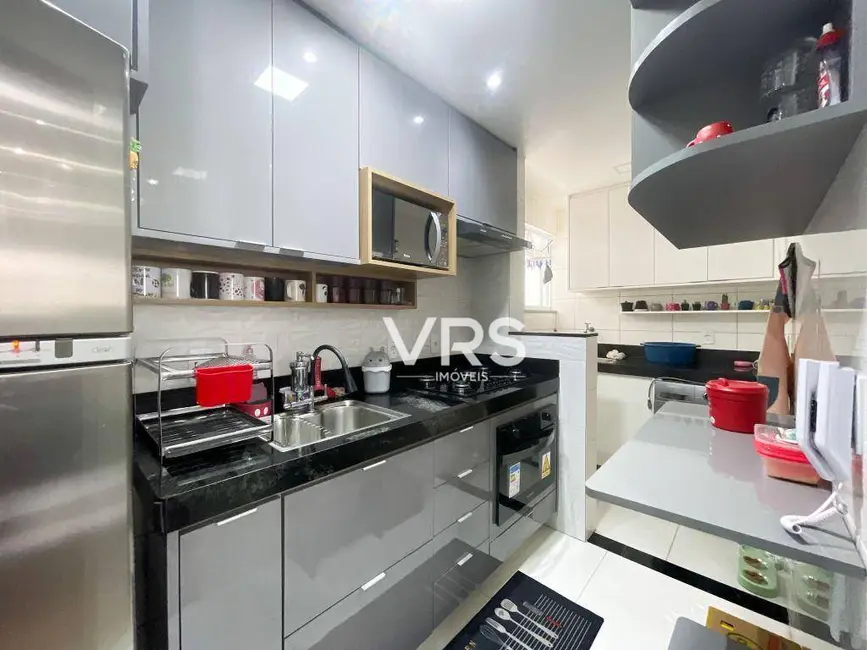 Foto 3 de Apartamento com 2 quartos à venda, 50m2 em Quebra Frascos, Teresopolis - RJ