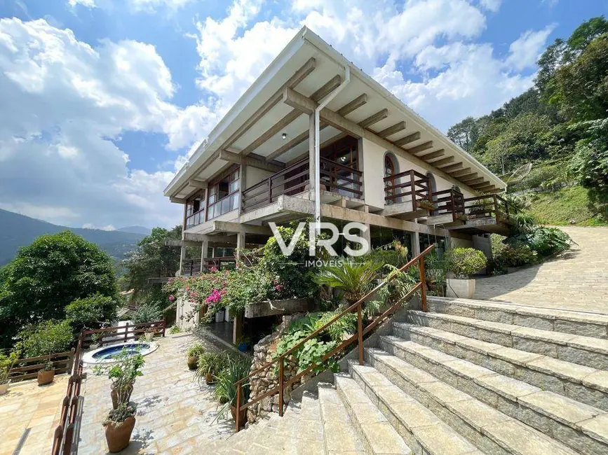 Foto 1 de Casa com 3 quartos à venda, 2400m2 em Parque do Imbui, Teresopolis - RJ