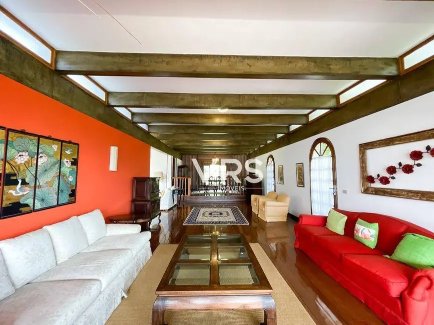 Foto 4 de Casa com 3 quartos à venda, 2400m2 em Parque do Imbui, Teresopolis - RJ