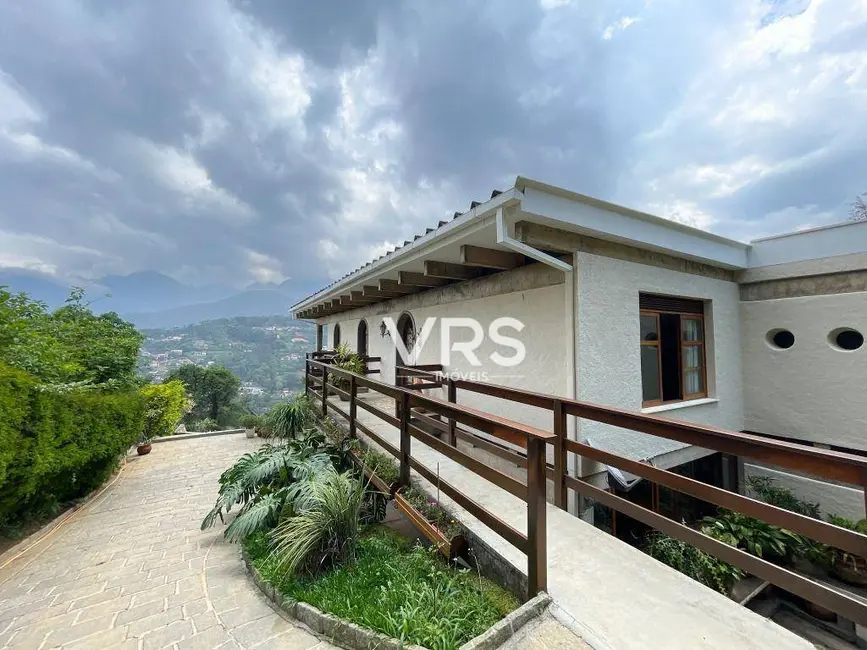 Foto 3 de Casa com 3 quartos à venda, 2400m2 em Parque do Imbui, Teresopolis - RJ