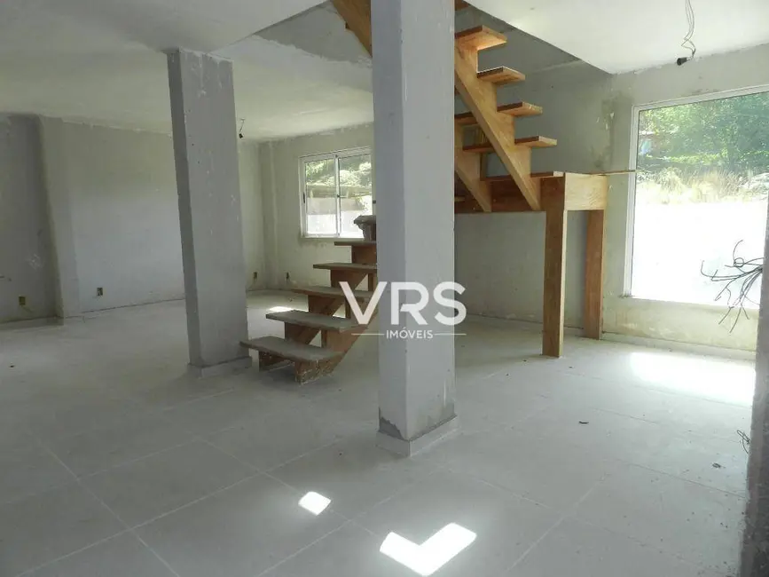 Foto 7 de Casa de Condomínio com 4 quartos à venda, 2575m2 em Albuquerque, Teresopolis - RJ