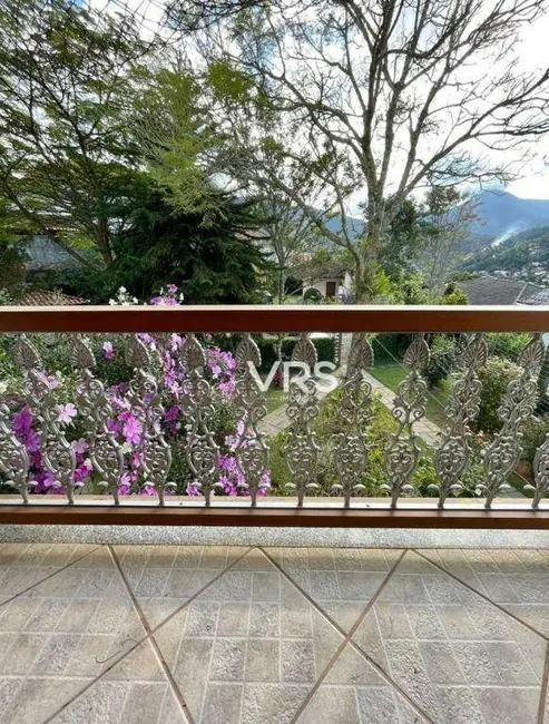 Casa de Condomínio com 3 quartos à venda, 663m2 em Golfe, Teresopolis - RJ - imagem 4 Foto 4 de Casa de Condomínio com 3 quartos à venda, 663m2 em Golfe, Teresopolis - RJ