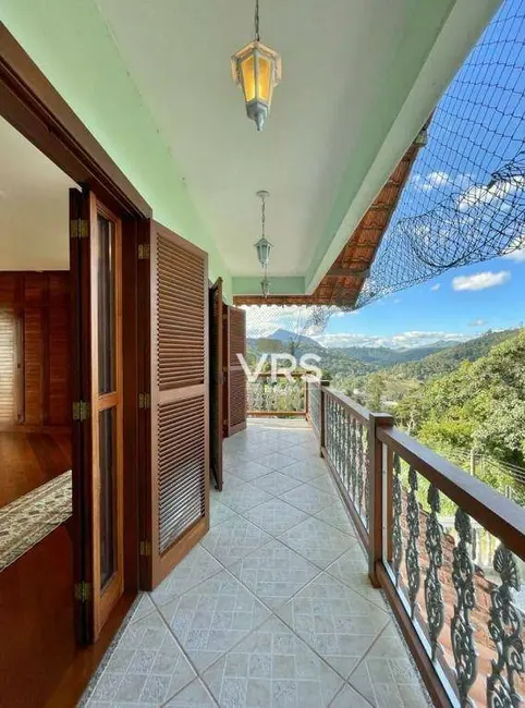 Casa de Condomínio com 3 quartos à venda, 663m2 em Golfe, Teresopolis - RJ - imagem 5 Foto 5 de Casa de Condomínio com 3 quartos à venda, 663m2 em Golfe, Teresopolis - RJ
