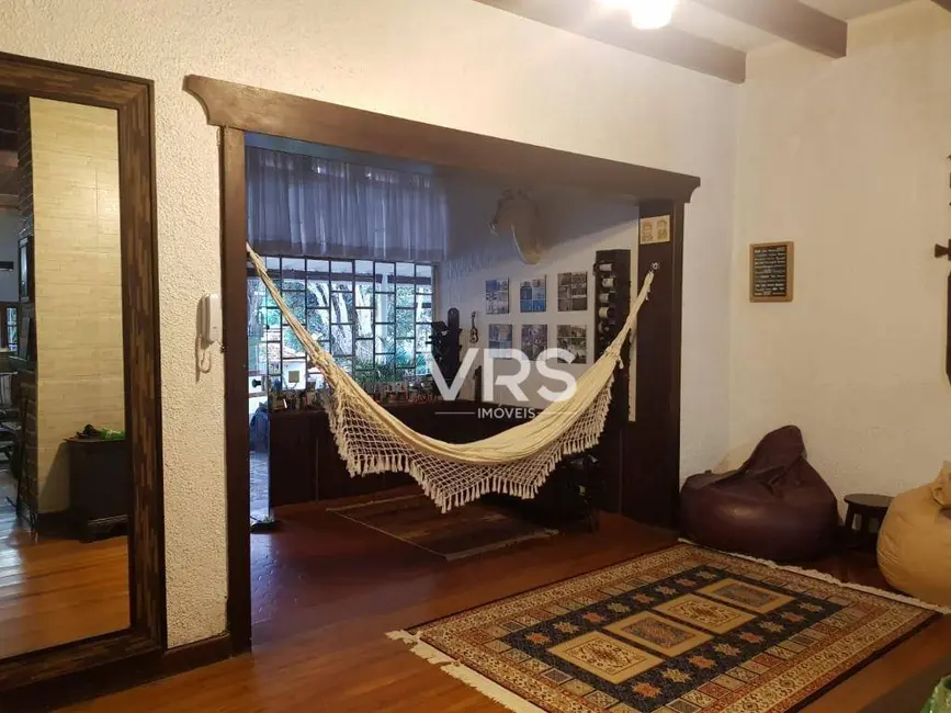 Foto 9 de Casa com 16 quartos à venda, 5200m2 em Iucas, Teresopolis - RJ