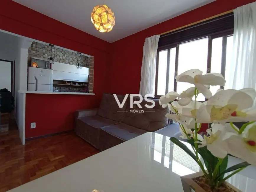 Foto 2 de Apartamento com 1 quarto à venda, 768m2 em Jardim Cascata, Teresopolis - RJ