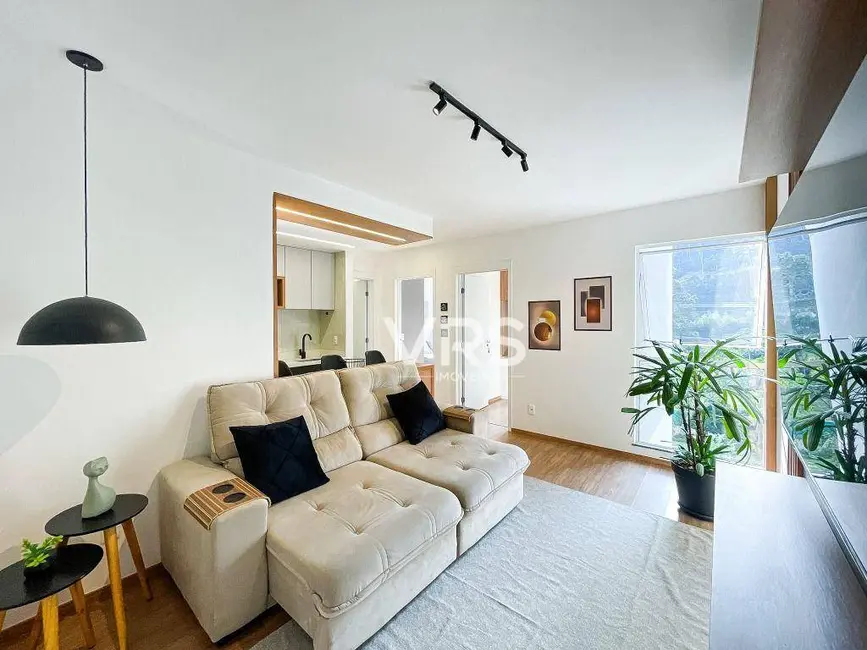 Foto 2 de Apartamento com 2 quartos à venda, 47m2 em Ermitage, Teresopolis - RJ