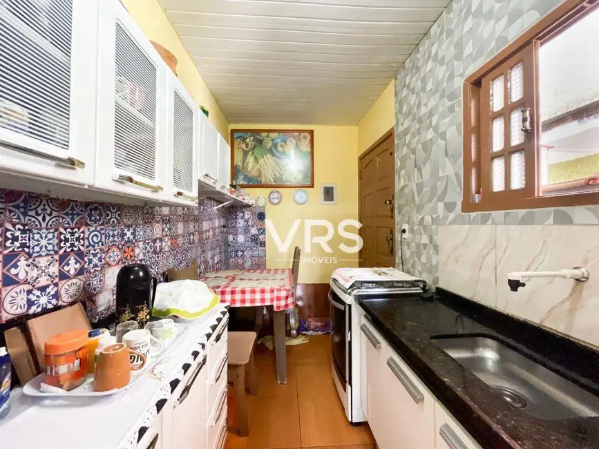 Foto 3 de Casa com 3 quartos à venda, 60m2 em Alto, Teresopolis - RJ