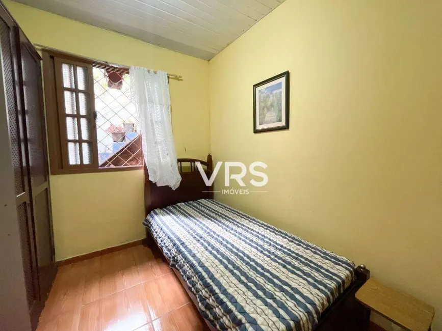 Foto 5 de Casa com 3 quartos à venda, 60m2 em Alto, Teresopolis - RJ