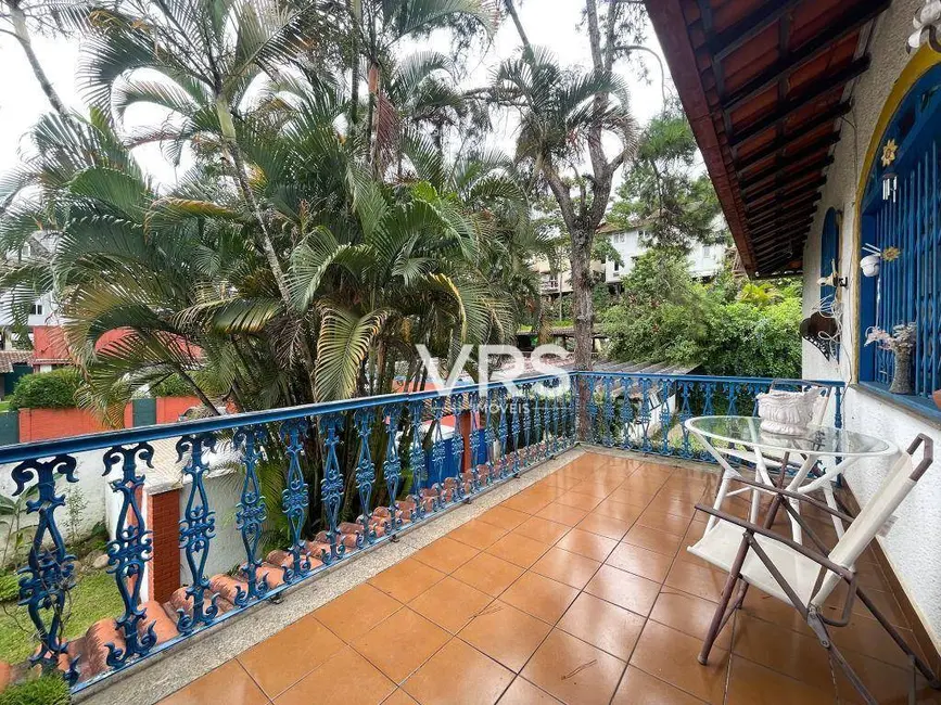 Foto 5 de Casa com 4 quartos à venda, 310m2 em Bom Retiro, Teresopolis - RJ