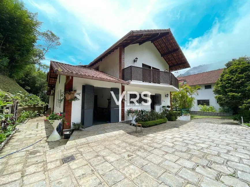 Foto 3 de Casa de Condomínio com 6 quartos à venda, 300m2 em Granja Guarani, Teresopolis - RJ