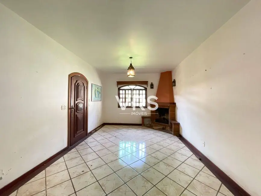 Foto 6 de Casa com 6 quartos à venda e para alugar, 2904m2 em Várzea, Teresopolis - RJ