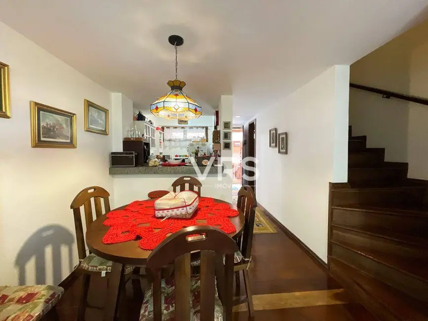 Foto 4 de Apartamento com 2 quartos à venda, 80m2 em Albuquerque, Teresopolis - RJ