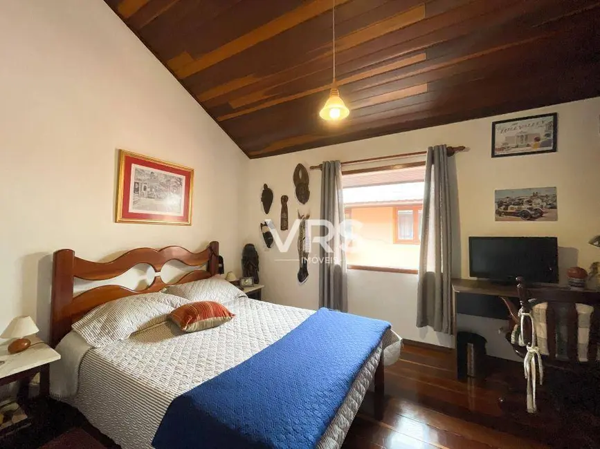 Foto 8 de Apartamento com 2 quartos à venda, 80m2 em Albuquerque, Teresopolis - RJ