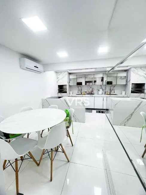 Foto 1 de Casa de Condomínio com 4 quartos à venda, 35m2 em Araras, Teresopolis - RJ