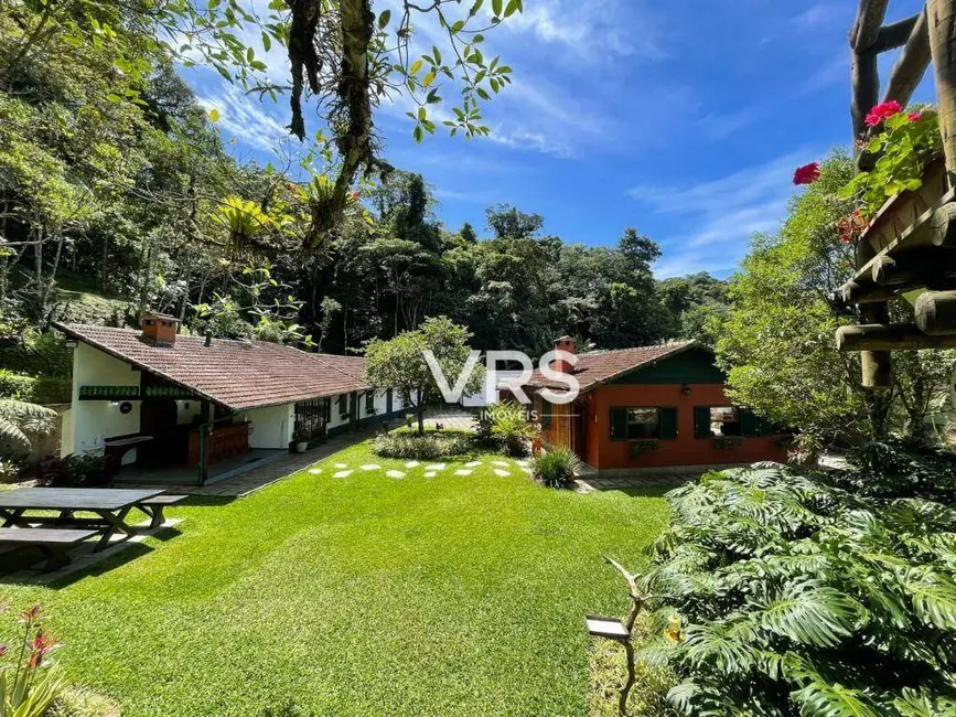 Foto 3 de Casa com 5 quartos à venda, 2120m2 em Carlos Guinle, Teresopolis - RJ