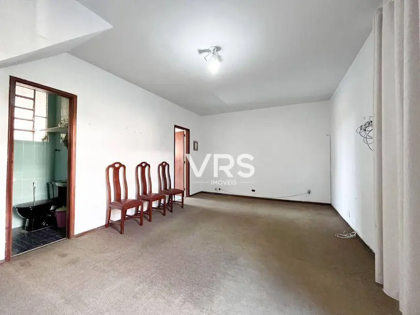 Foto 4 de Casa de Condomínio com 5 quartos à venda, 150m2 em Alto, Teresopolis - RJ