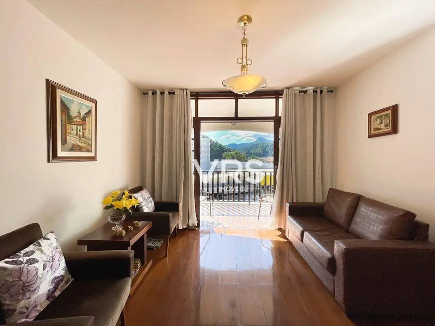 Foto 1 de Apartamento com 2 quartos à venda e para alugar, 74m2 em Várzea, Teresopolis - RJ