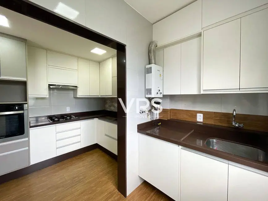 Foto 8 de Apartamento com 2 quartos à venda, 80m2 em Várzea, Teresopolis - RJ