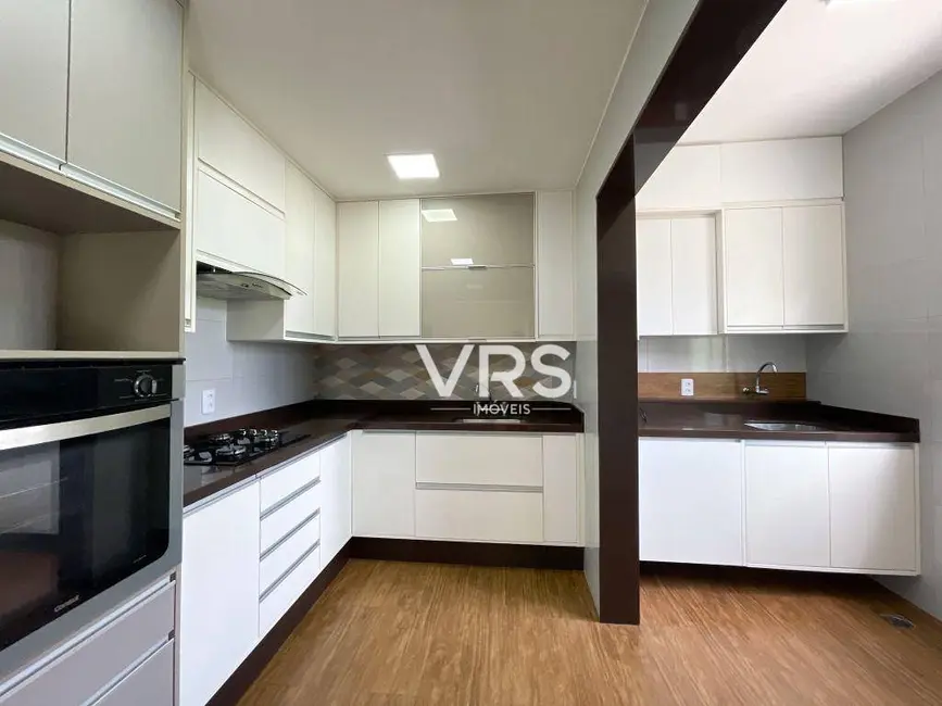 Foto 7 de Apartamento com 2 quartos à venda, 80m2 em Várzea, Teresopolis - RJ