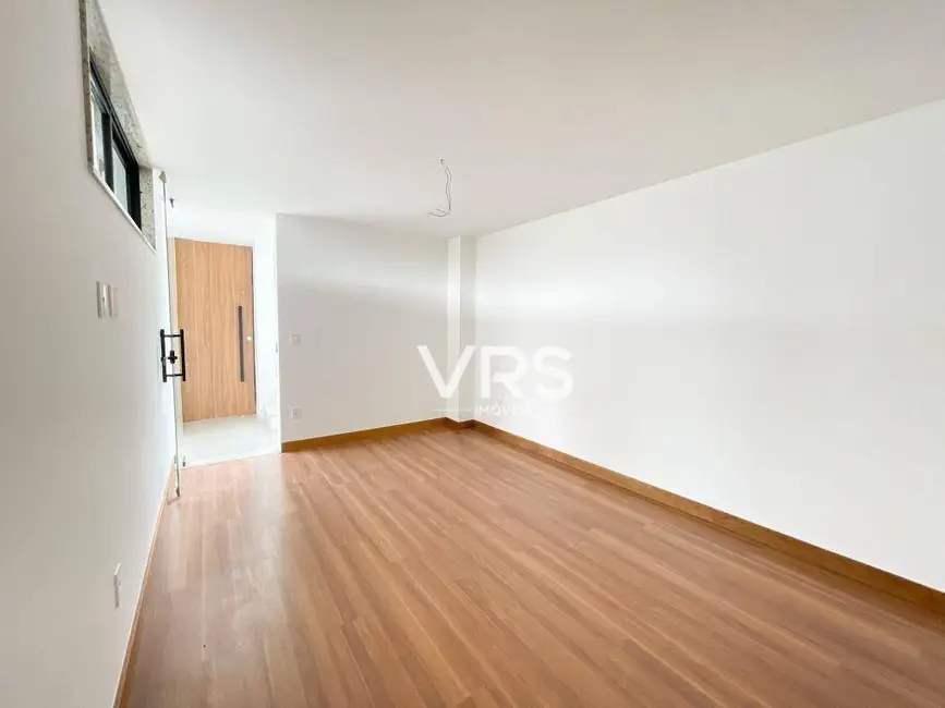 Foto 5 de Casa de Condomínio com 4 quartos à venda, 250m2 em Tijuca, Teresopolis - RJ