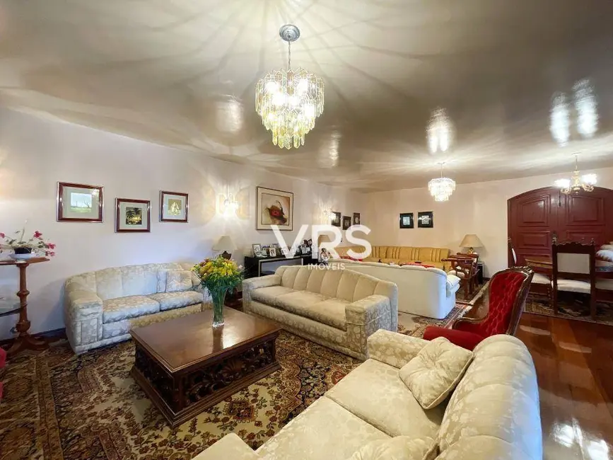 Casa com 5 quartos à venda, 5935m2 em Iucas, Teresopolis - RJ - imagem 9 Foto 9 de Casa com 5 quartos à venda, 5935m2 em Iucas, Teresopolis - RJ