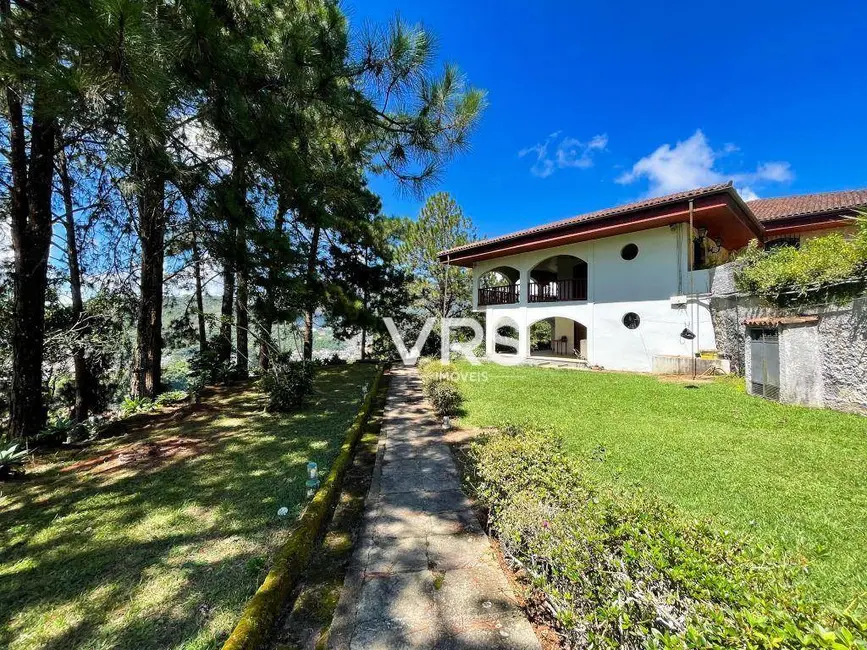Casa com 5 quartos à venda, 5935m2 em Iucas, Teresopolis - RJ - imagem 4 Foto 4 de Casa com 5 quartos à venda, 5935m2 em Iucas, Teresopolis - RJ