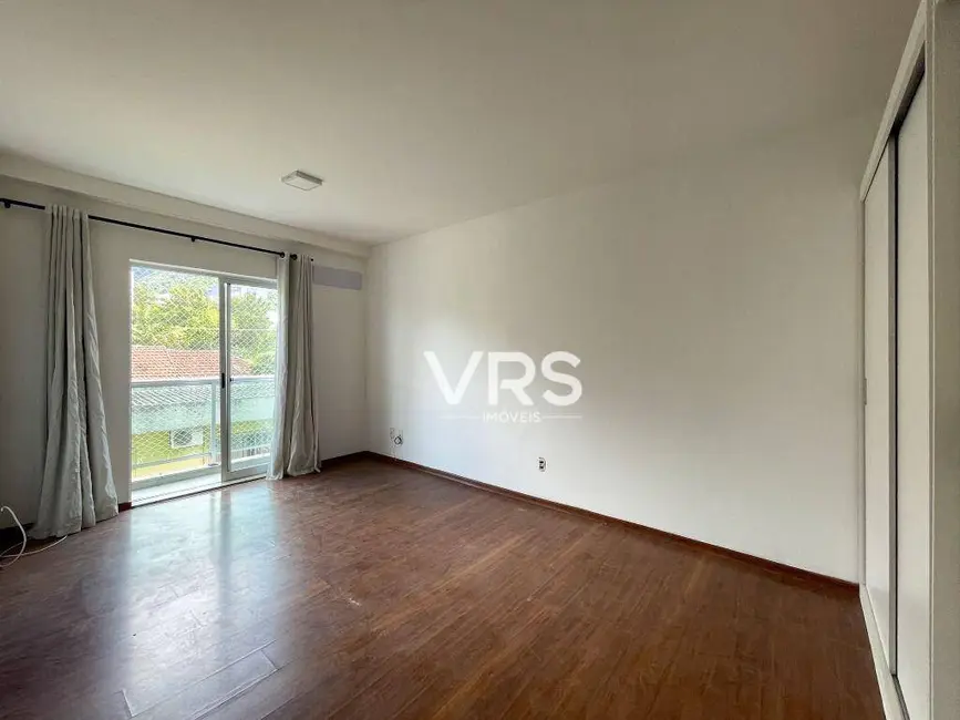 Apartamento com 1 quarto à venda, 53m2 em Alto, Teresopolis - RJ - imagem 8 Foto 8 de Apartamento com 1 quarto à venda, 53m2 em Alto, Teresopolis - RJ