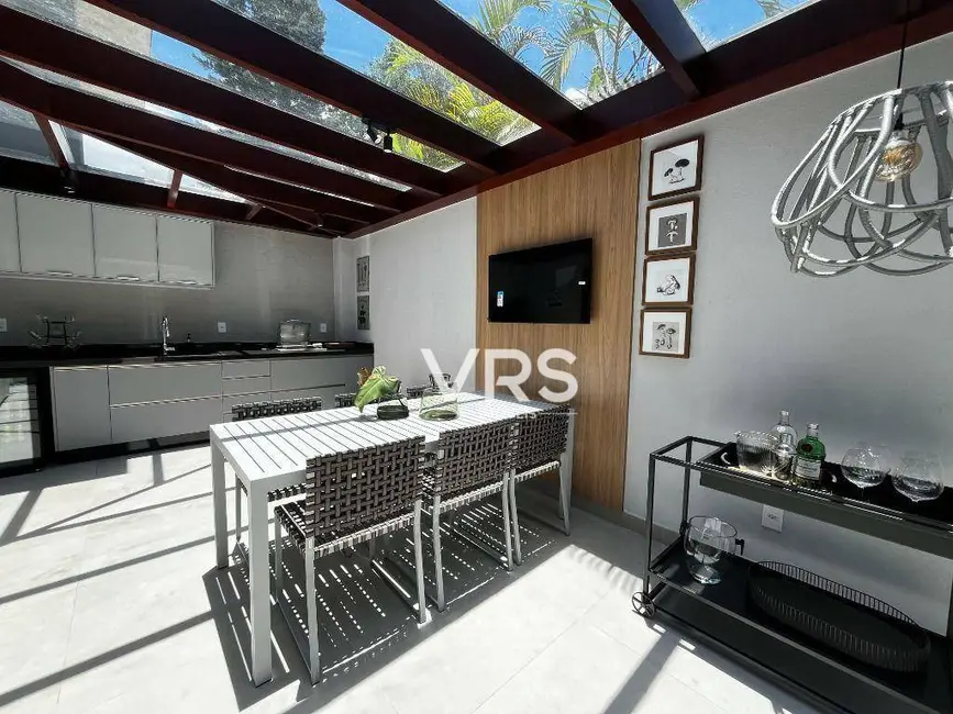 Foto 5 de Casa de Condomínio com 4 quartos à venda, 203m2 em Tijuca, Teresopolis - RJ