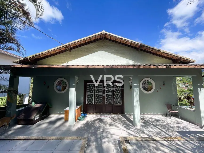 Foto 2 de Casa com 4 quartos à venda, 596m2 em Carlos Guinle, Teresopolis - RJ