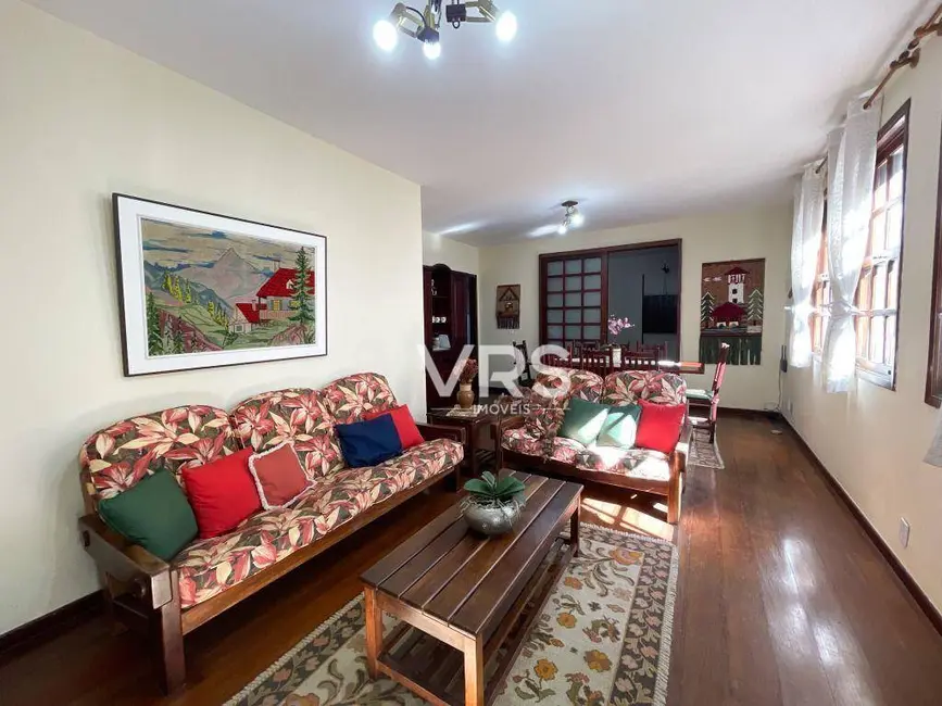 Foto 1 de Casa de Condomínio com 3 quartos à venda, 62m2 em Alto, Teresopolis - RJ