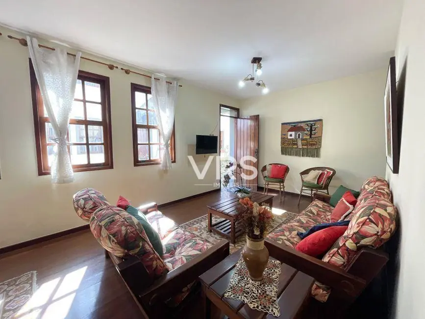 Foto 3 de Casa de Condomínio com 3 quartos à venda, 62m2 em Alto, Teresopolis - RJ