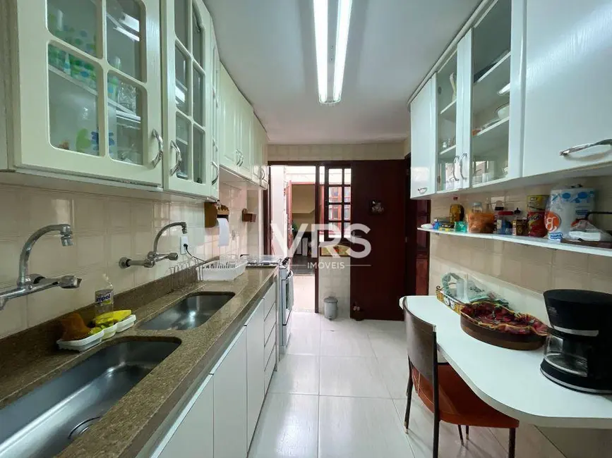 Casa de Condomínio com 3 quartos à venda em Alto, Teresopolis - RJ - imagem 7 Foto 7 de Casa de Condomínio com 3 quartos à venda em Alto, Teresopolis - RJ