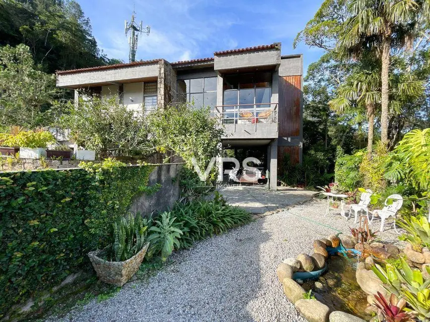 Foto 1 de Casa com 4 quartos à venda, 3225m2 em Carlos Guinle, Teresopolis - RJ