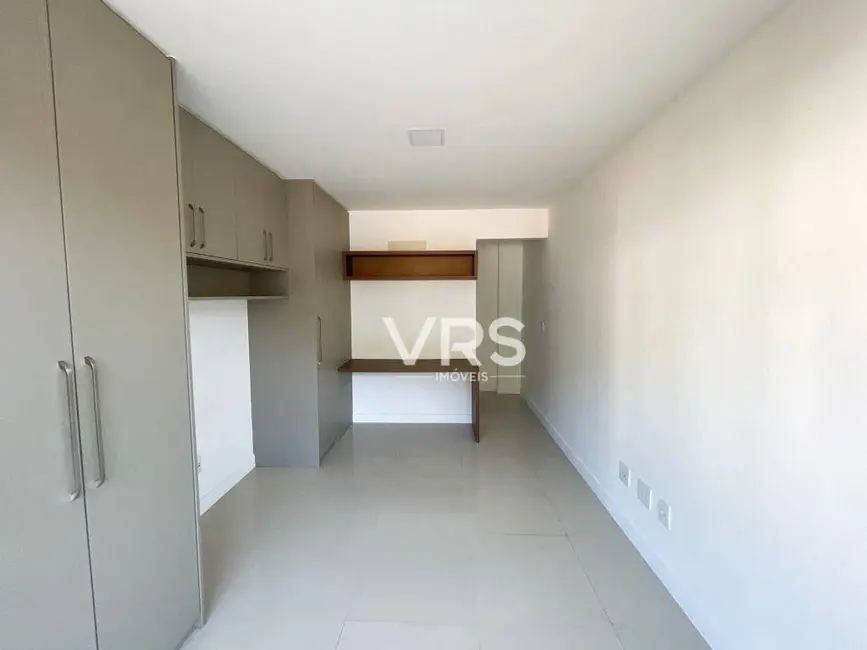 Apartamento com 1 quarto à venda, 52m2 em Várzea, Teresopolis - RJ - imagem 6 Foto 6 de Apartamento com 1 quarto à venda, 52m2 em Várzea, Teresopolis - RJ
