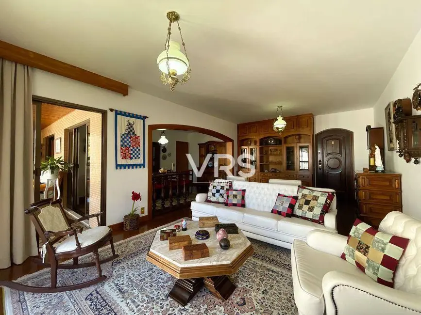 Foto 4 de Apartamento com 4 quartos à venda, 167m2 em Agriões, Teresopolis - RJ