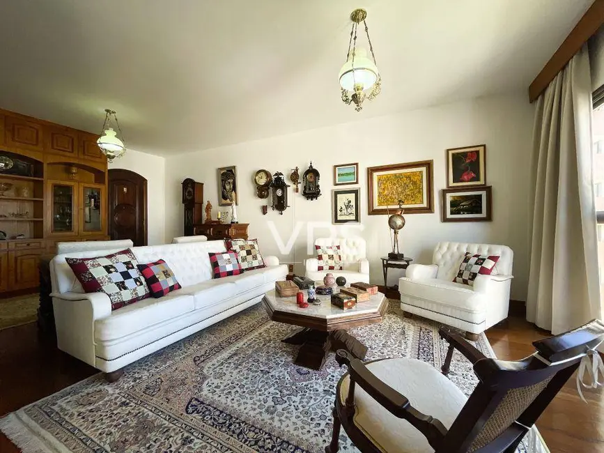 Foto 2 de Apartamento com 4 quartos à venda, 167m2 em Agriões, Teresopolis - RJ